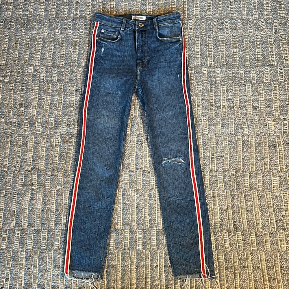 Zara Skinny jeans with striped details on sides